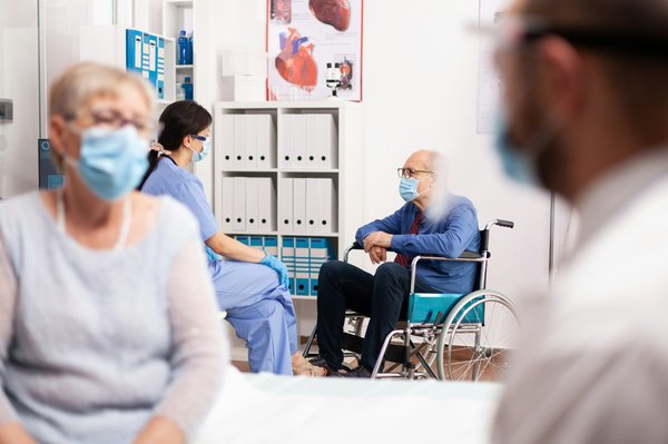 Guide pour les voyageurs : éviter la maladie de Lyme